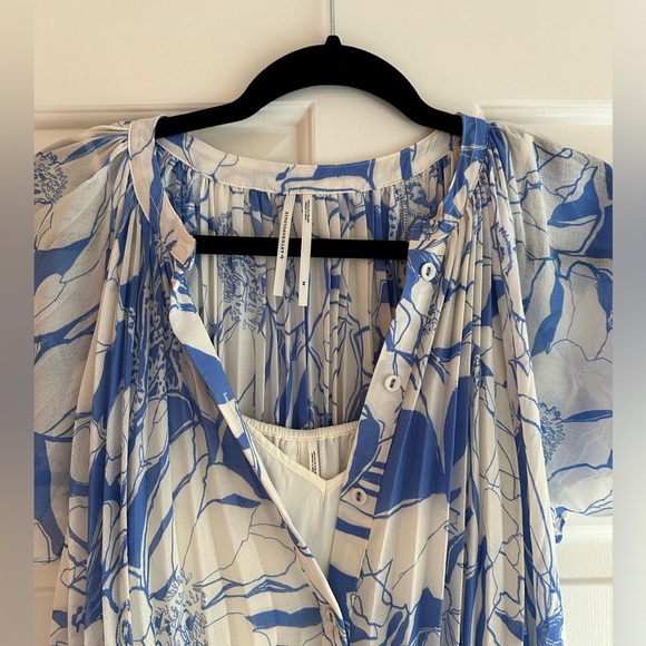 Anthropologie Pleated Dress - Picture 5 of 6